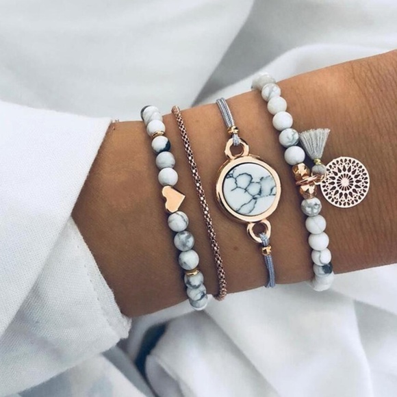 Jewelry - NEW 4pc Adjustable Bracelet Set